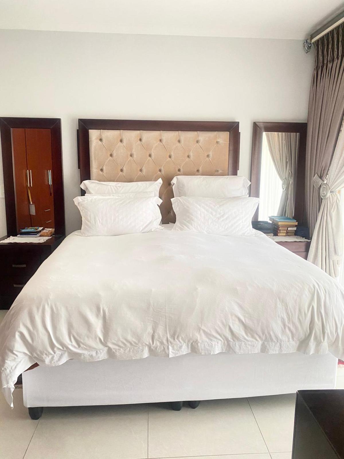5 Bedroom