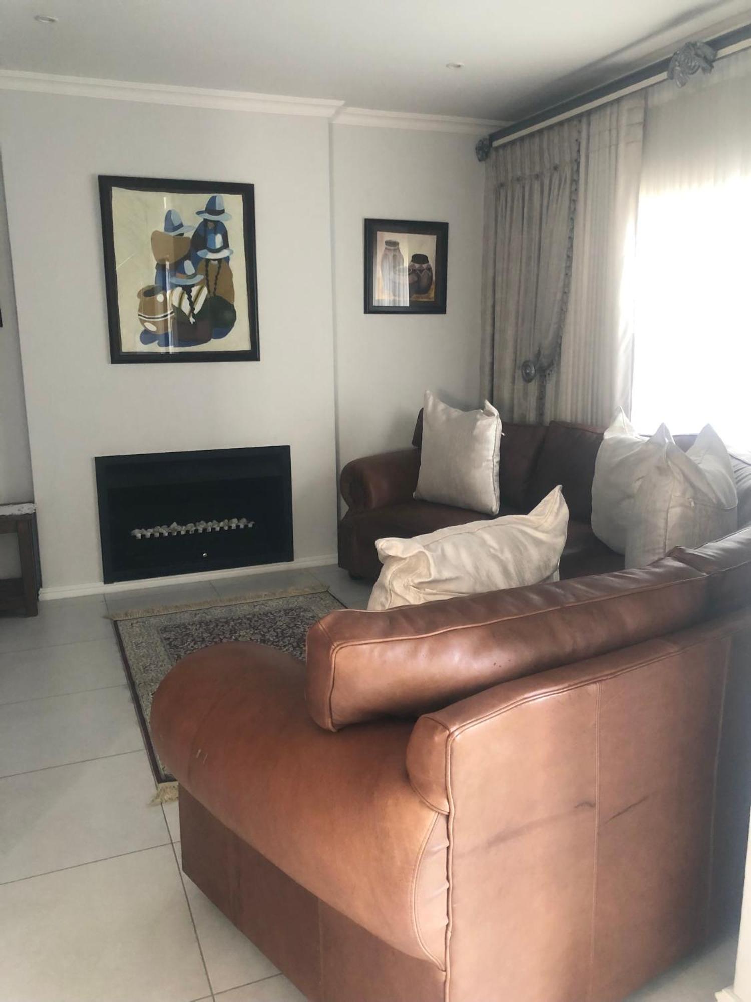 Holiday home 5 Bedroom Cape Town